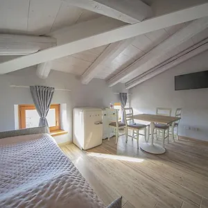  Bed & Breakfast Ca' Bernai Italia